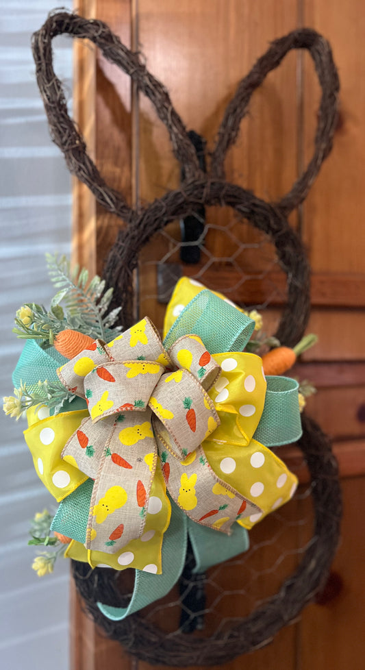 Grapevine & chicken wire Rabbits