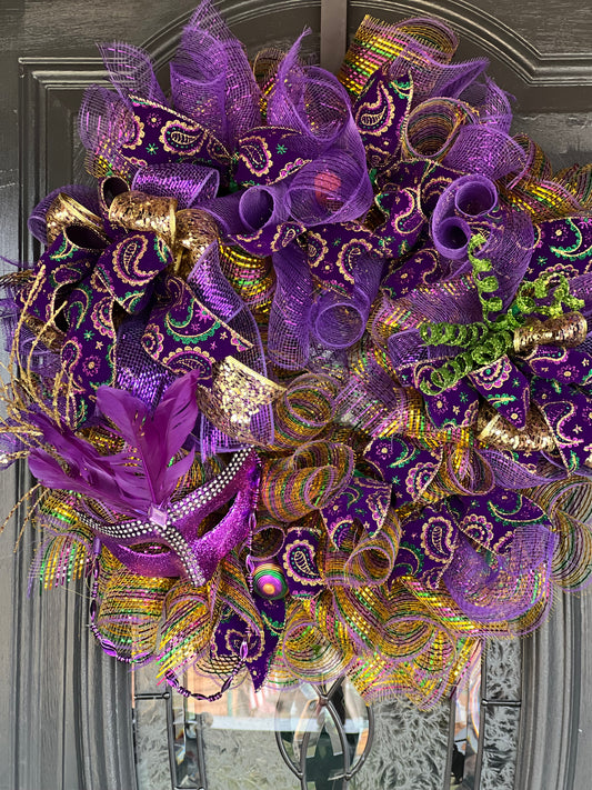 Mardis Gras mesh wreath with vibrant colors